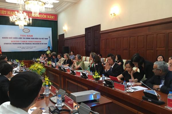 Viet Nam's financial inclusion strategy was discussed during a roundtable in Hanoi June 1, 2017.